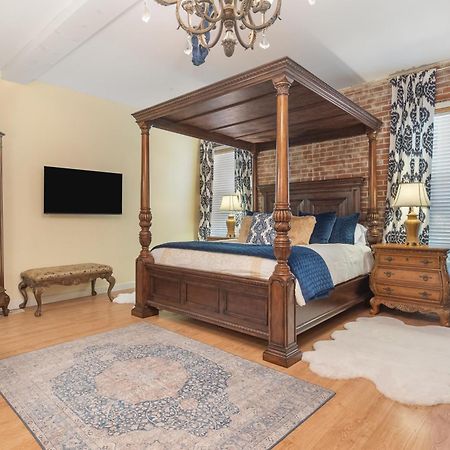 Beland Mansion-Royal Crown Suite! 포르 스미스 외부 사진