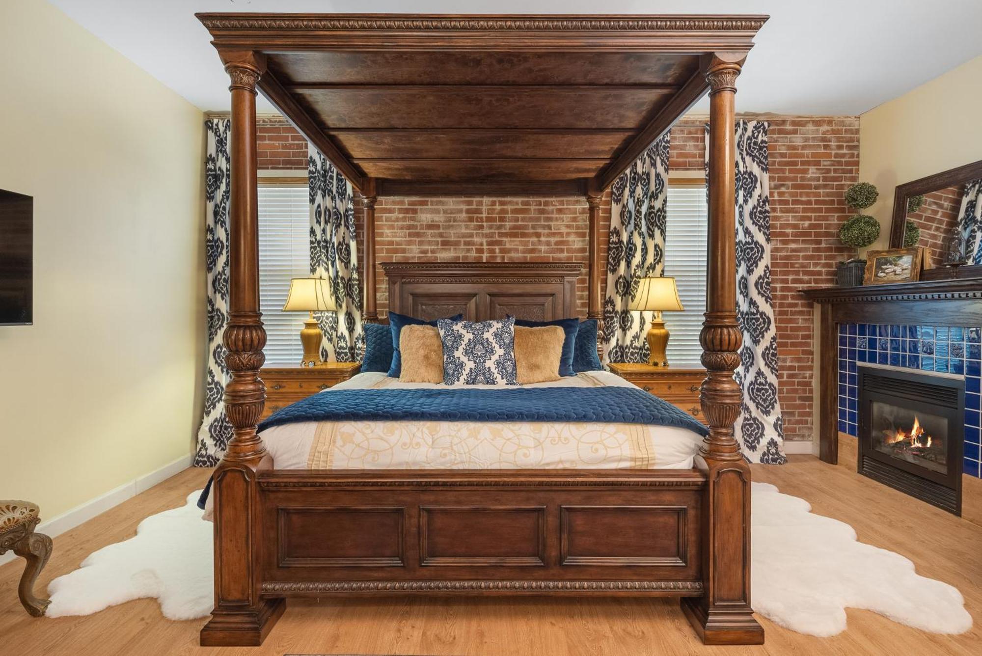 Beland Mansion-Royal Crown Suite! 포르 스미스 외부 사진